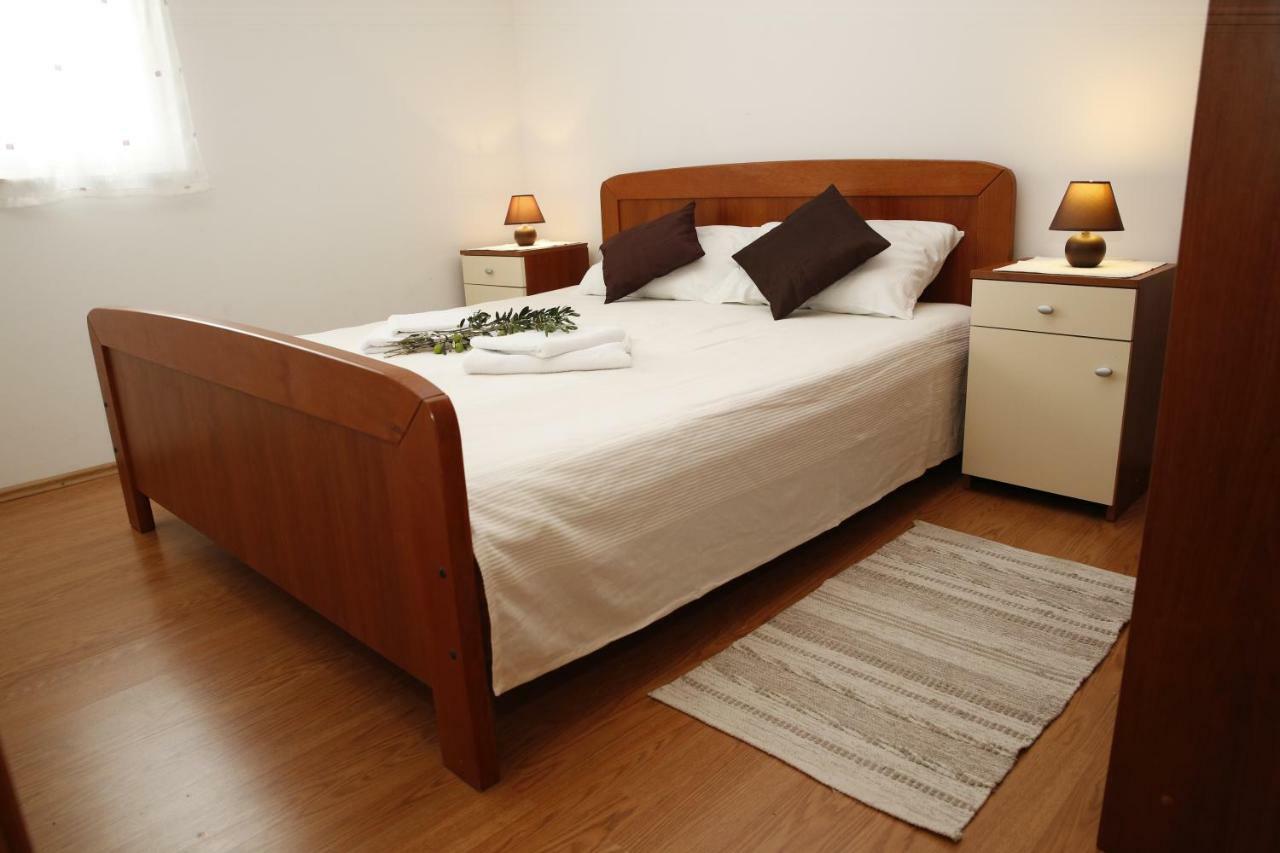 Apartman Alica Srima Vodice Exterior foto